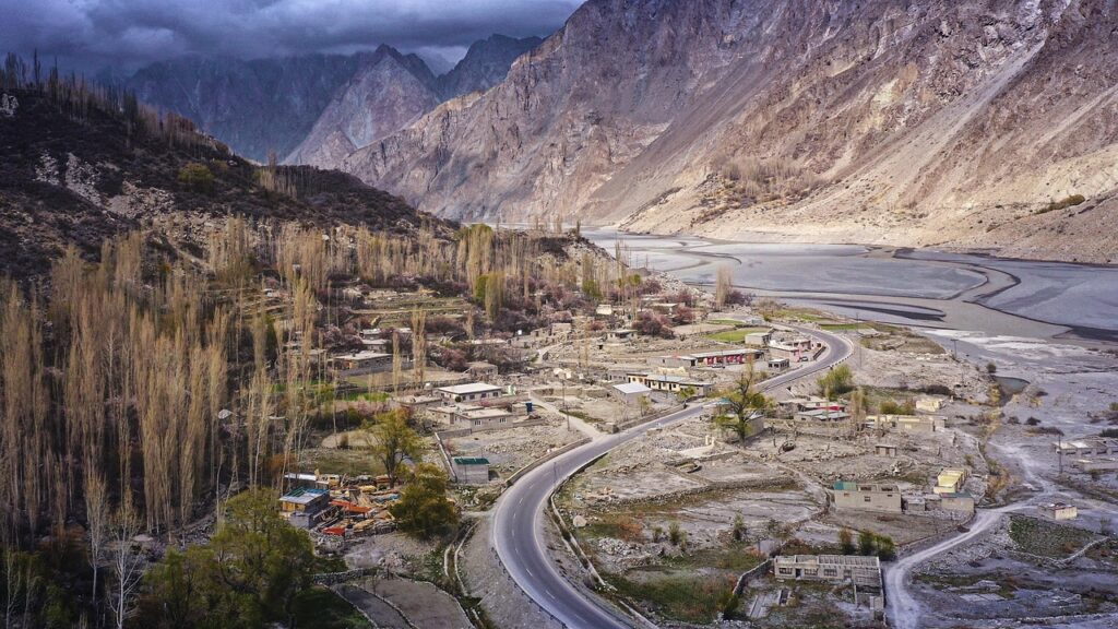 Hunza, uno de los lugares más hermosos para vacaciones familiares en Pakistán