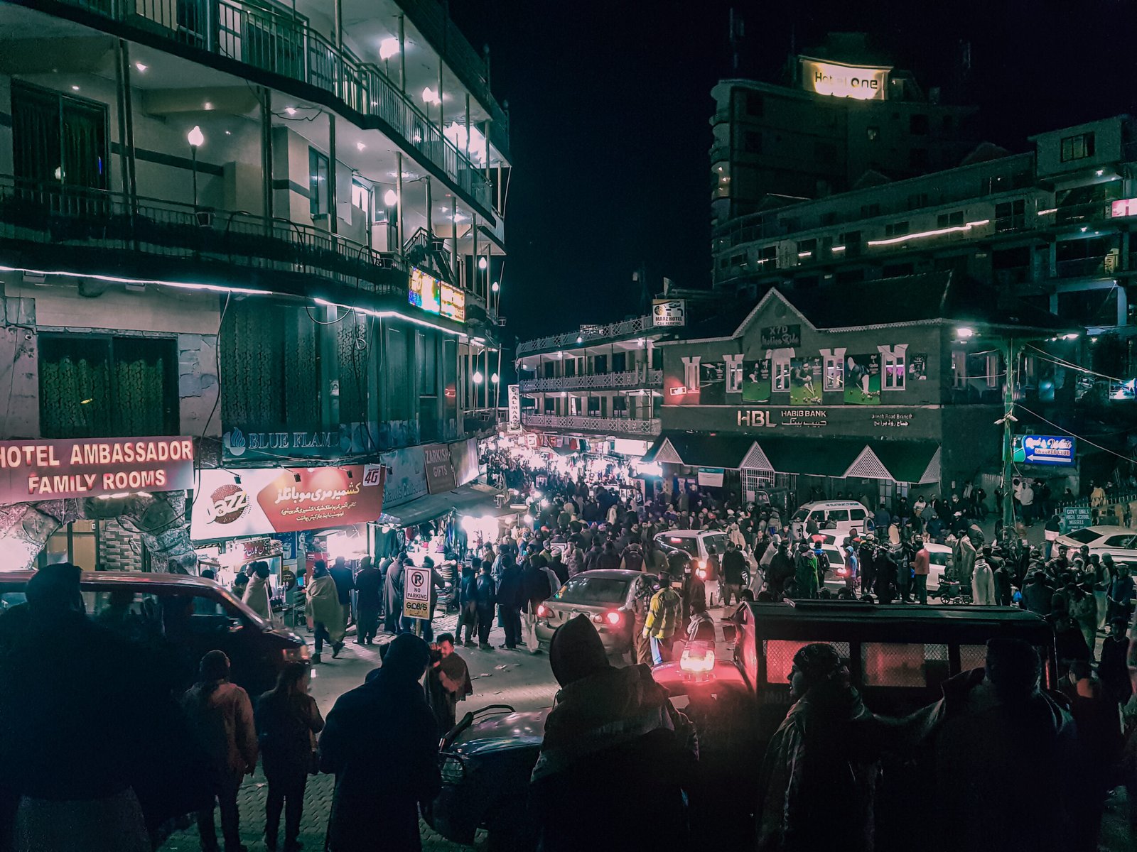 Mall Road in Murree lit up and busy in the evening